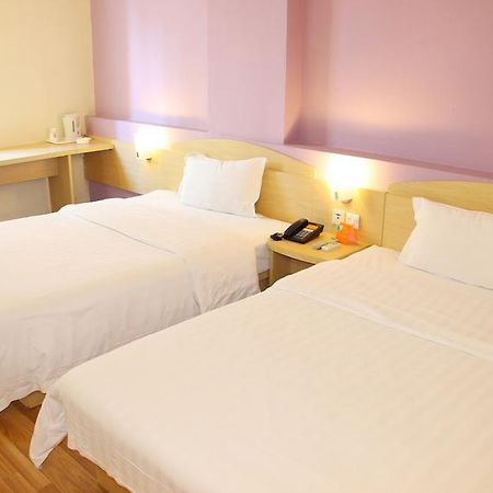 7Days Inn Chongqing Nanping Pedestrian Street Exterior photo